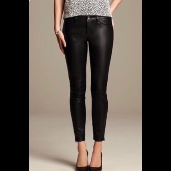 NWOT!Banana Republic Sloan Fit Faux Leather Jeans - Picture 2 of 8